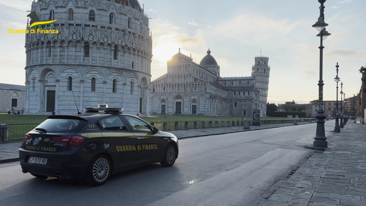 Guardia di Finanza a Pisa