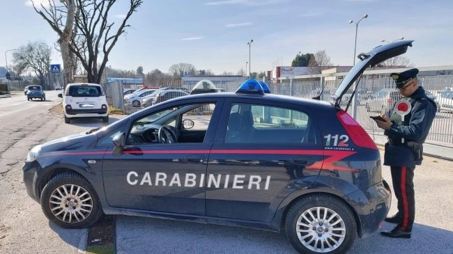 L'Arma ha bloccato i malviventi sulla E45