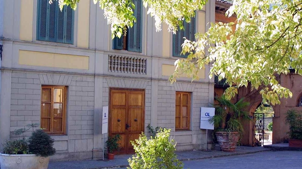 Il teatro Accademico di Bagni di Lucca: qui venerdì il debutto del Proxy fest (foto Borghesi)