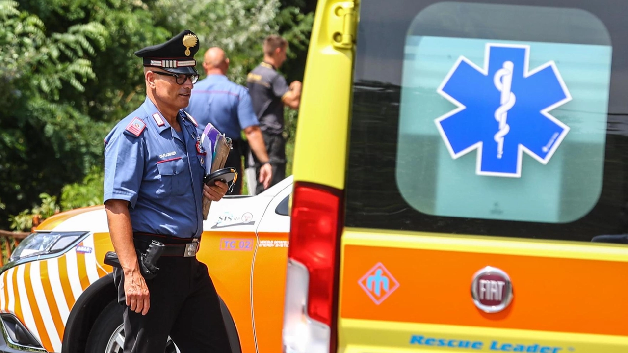 Sul posto i volontari della Misericordia e i carabinieri per i rilievi