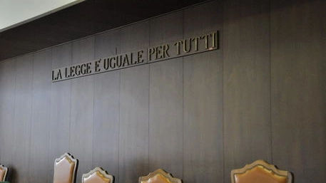 Un'aula di tribunale