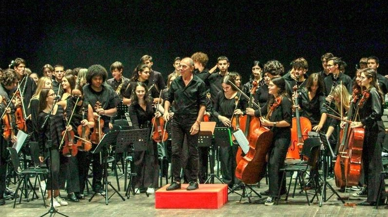 Oggi a Massa concerto d'apertura dell'anno scolastico del Liceo musicale 'Felice Palma'. 10 anni di successi e formazione musicale di qualità. Ingresso libero.