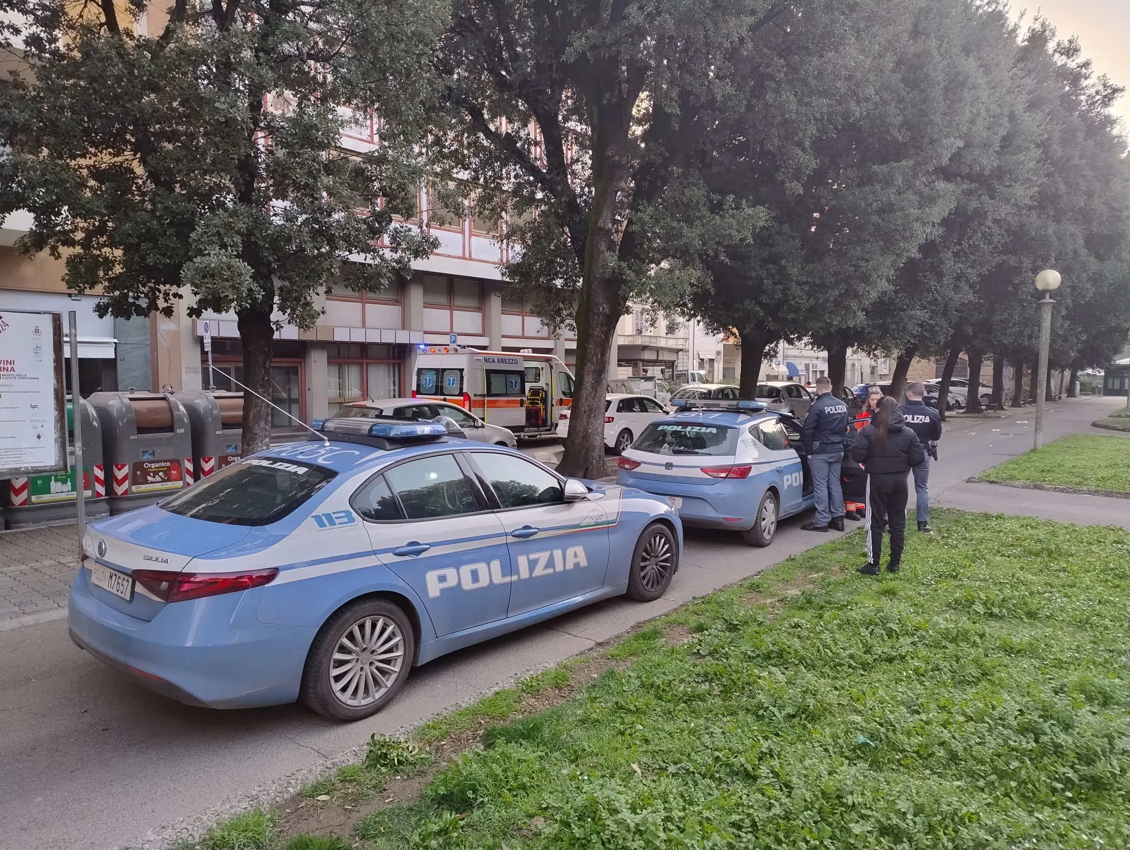 Arezzo giovane trovato morto ai giardini del Porcinai. L autopsia