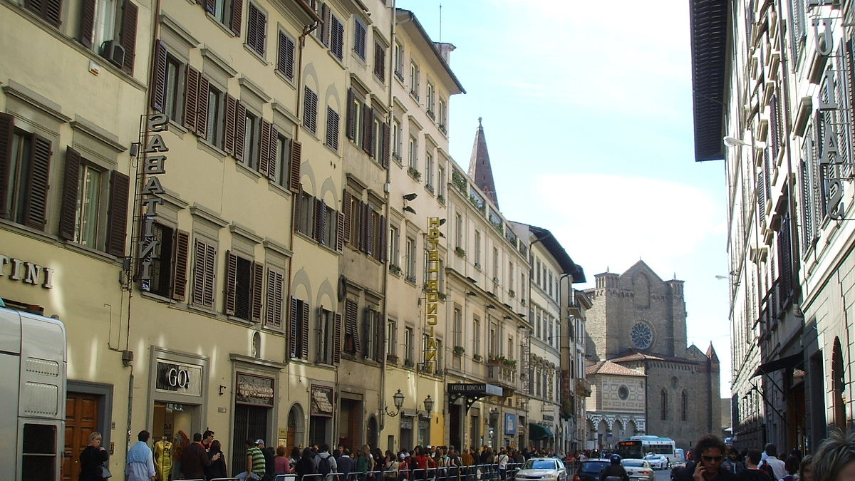 Via Panzani a Firenze