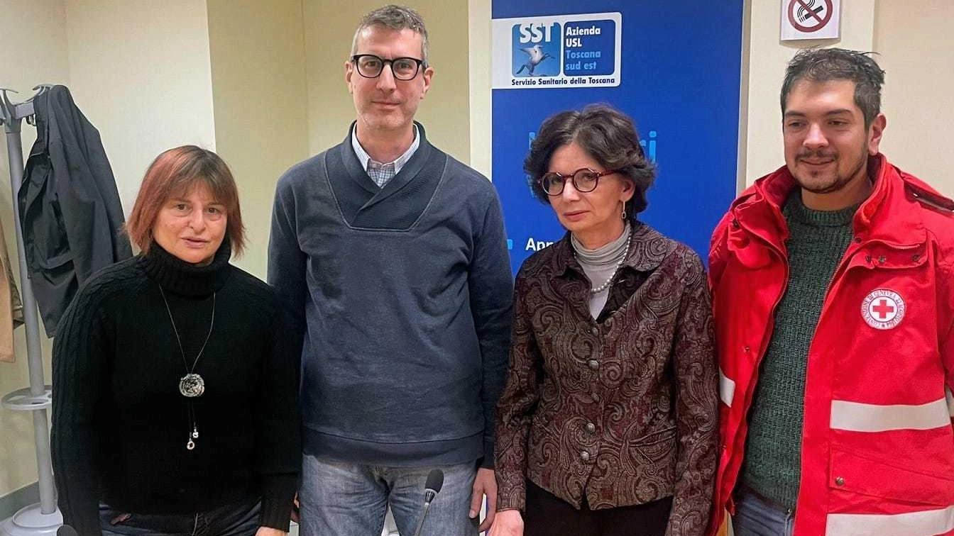 "Influenza e Covid, il picco a Natale. Vaccini per difendere noi e gli altri"