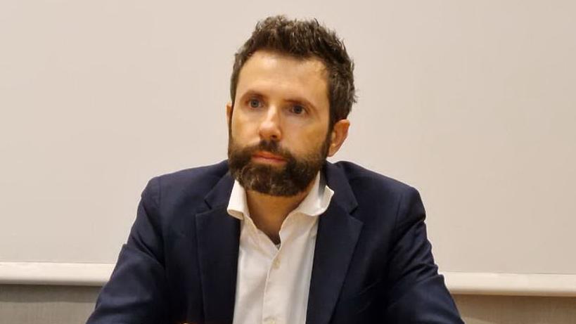 https://www.lanazione.it/image-service/view/acePublic/alias/contentid/MmRiZjY0ZTItZjAxNy00/0/gli-assi-viari-contestati-uninterrogazione-parlamentare-stop-alla-conferenza.jpeg?f=16:9&w=1200&h=630