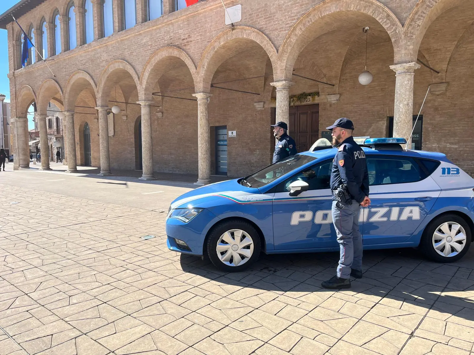 Trovato morto nella stanza d’hotel. Era un operaio in trasferta di 25 anni. Tragedia per un aretino