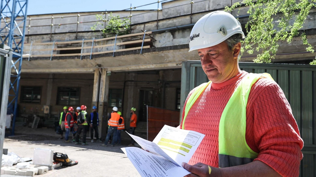 Lavori in corso per la riqualificazione dell’ex manifattura Tabacchi