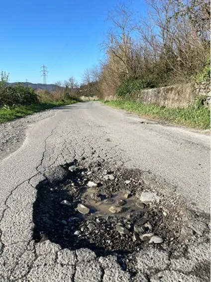 Provocazione del segretario dem alla giunta: “Una call for ideas per le buche nelle strade”