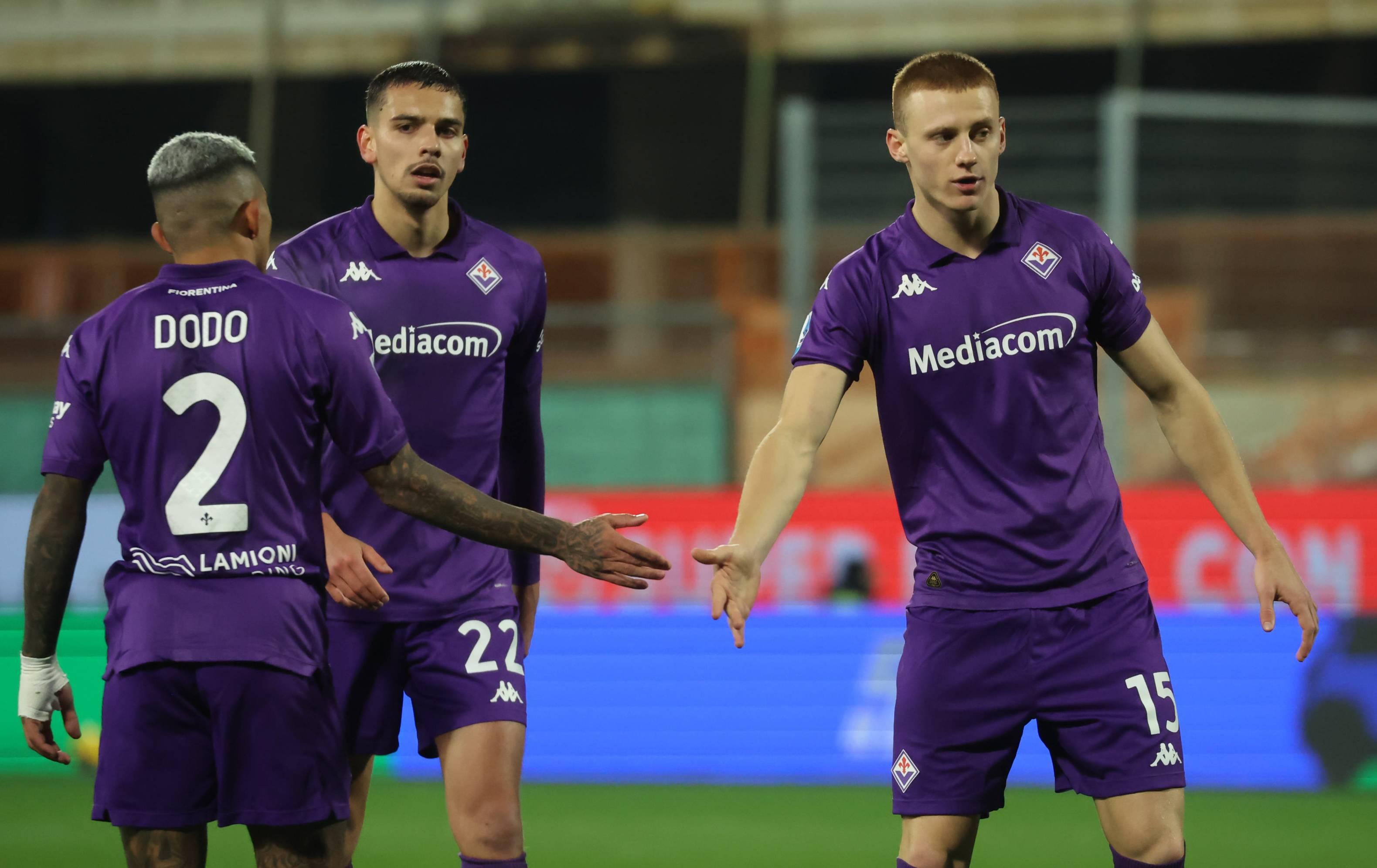 Fiorentina Napoli, le pagelle dei Viola. Sottil regge, amensia Moreno