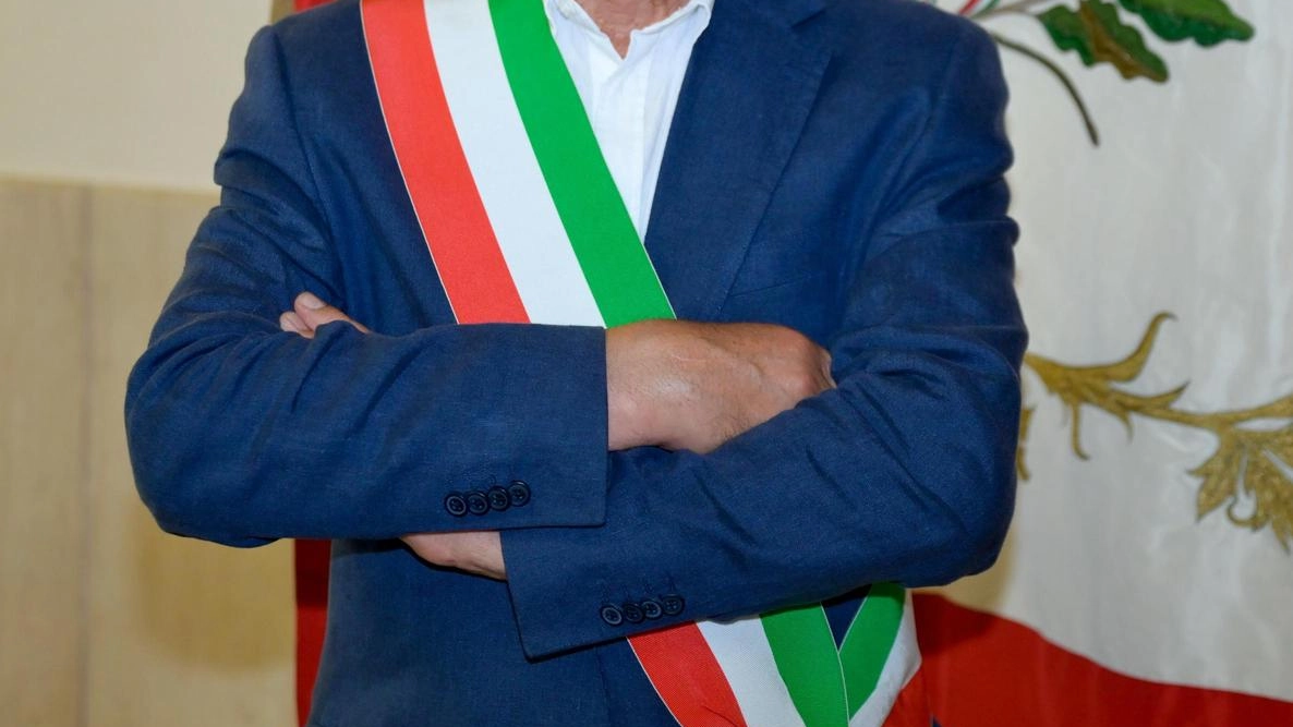 Il sindaco Valerio Pianigiani commenta l’uscita dal suo partito di Sandro Sarri