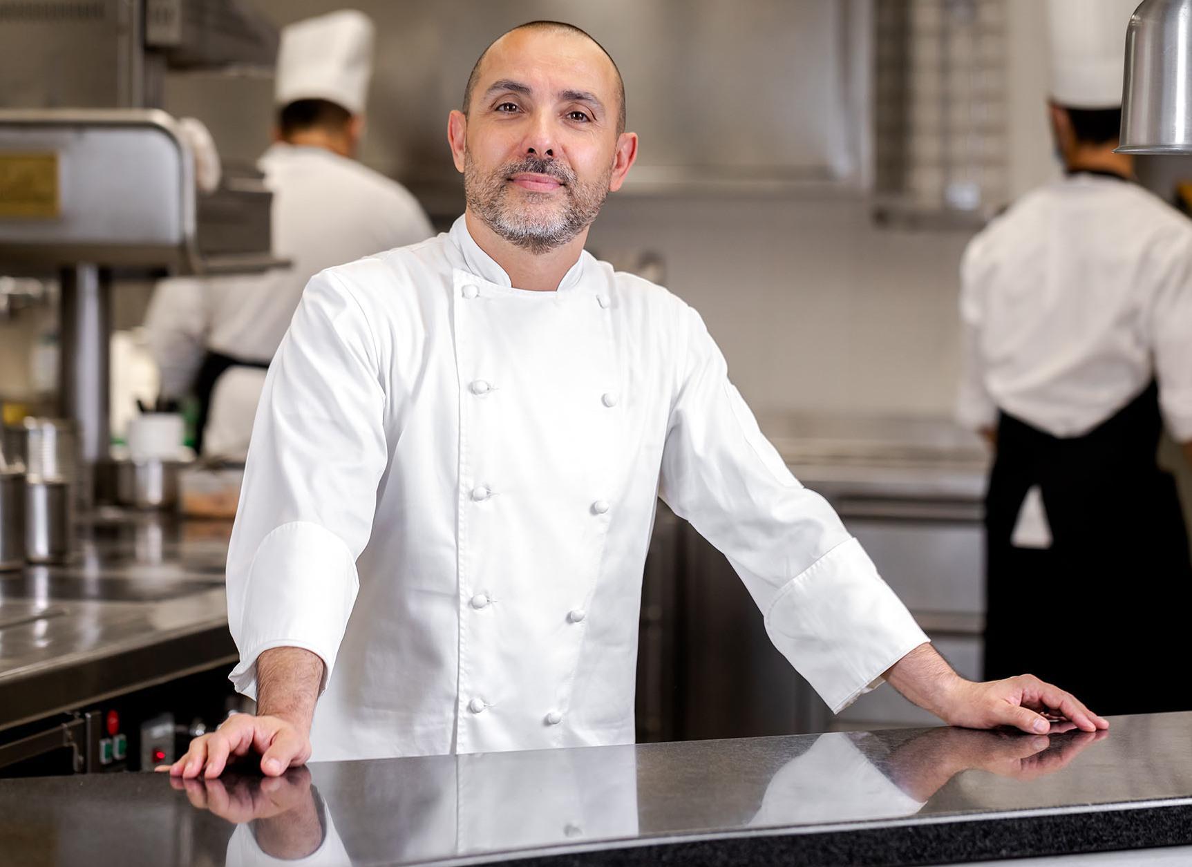 Lo chef stellato sale in cattedra. Lezioni di cioccolato a scuola