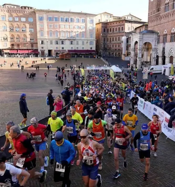 Terre di Siena Ultramarathon Mille in corsa