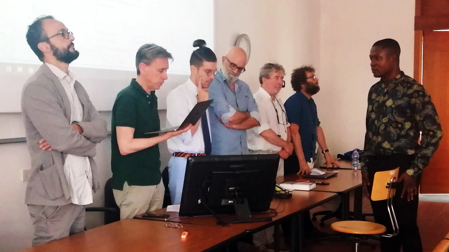 Ernest Dan Azobor, il giorno della laurea all’Ateneo di Siena