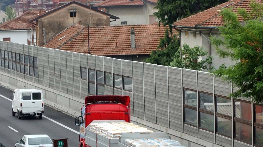 Un esempio di barriere fonoassorbenti (Foto dal nostro archivio)