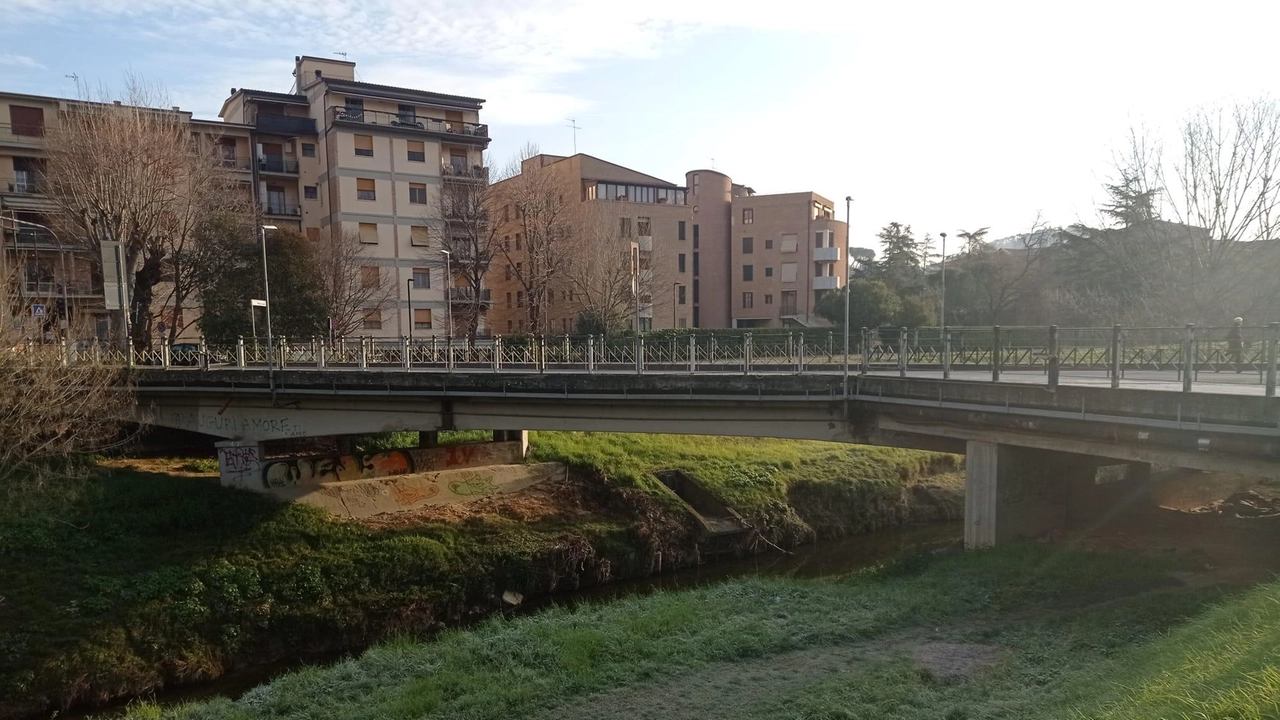 Intervento in viale Marconi. La manutenzione al ponte costerà oltre 800mila euro