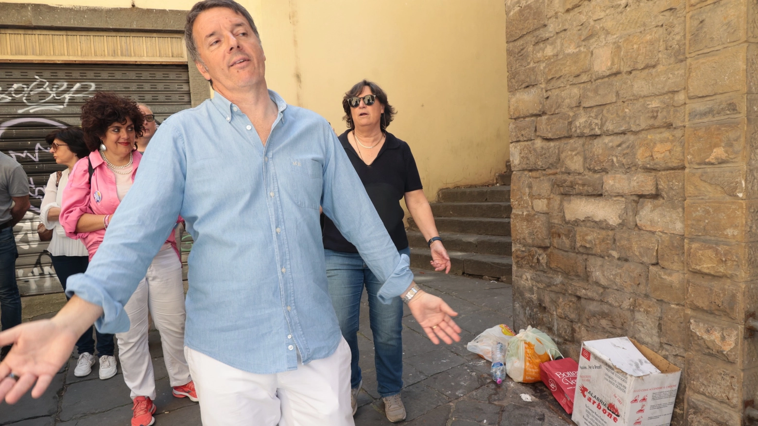 Matteo Renzi a Firenze con Stefania Saccardi (foto Gianluca Moggi/New Press Photo)