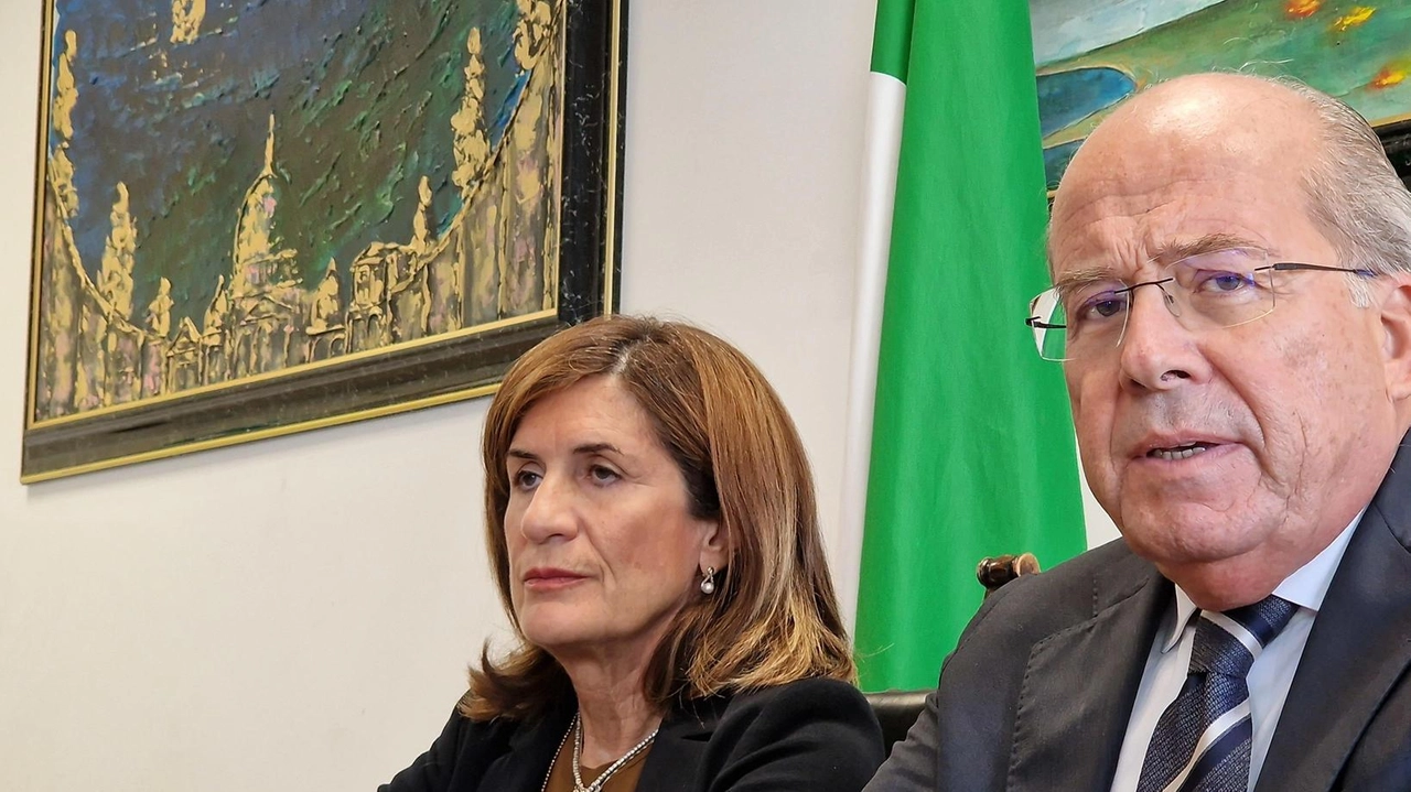 I nipoti di Pedrazzini hanno scritto una lettera al ministro Piantedosi Nella foto, il commissario straordinario Raffaele Ruberto e il prefetto di Pistoia, Licia Donatella Messina