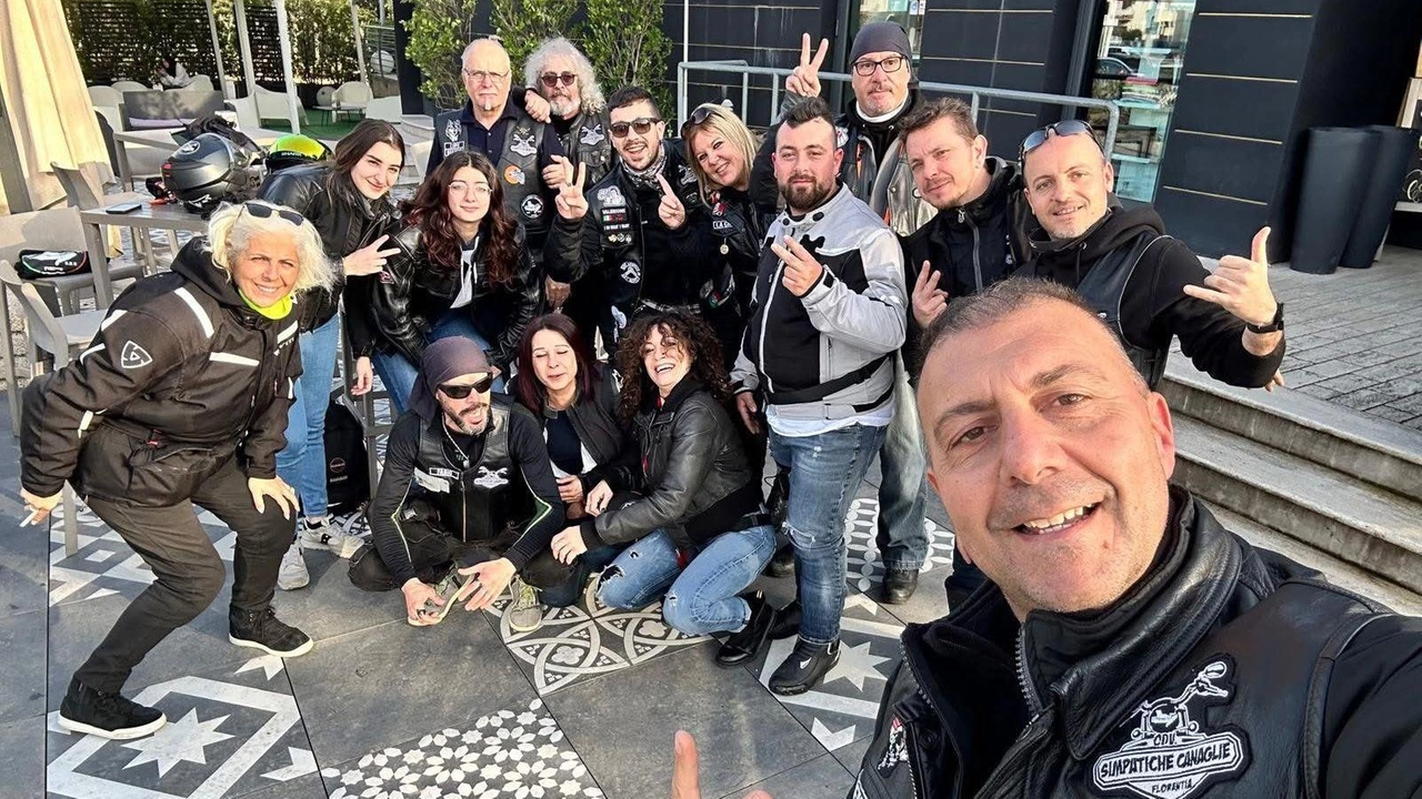 l bikers tornano anche quest’anno negli istituti con il progetto ’Sbulloniamoci’. L’obiettivo è quello di prevenire atti di violenza domestica e tra i banchi.