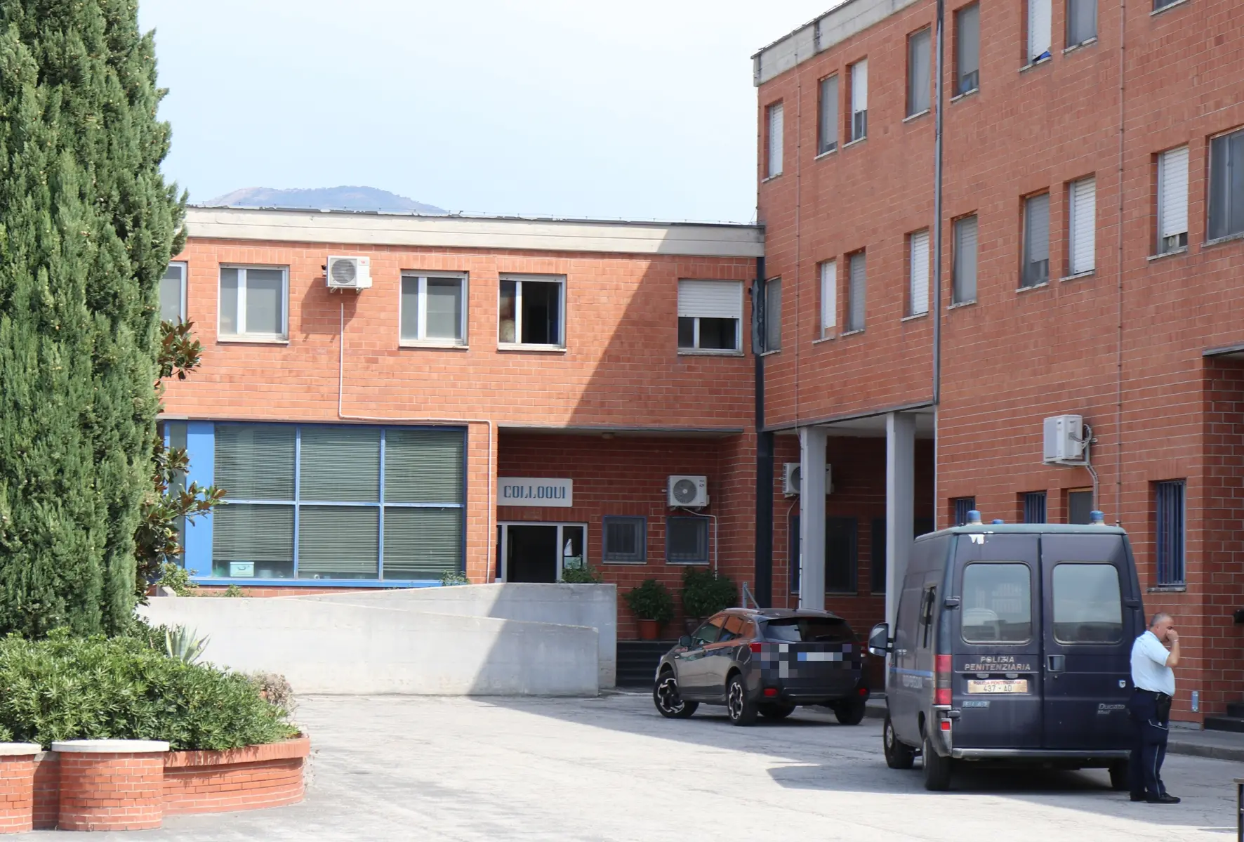 Terni, rissa tra detenuti in carcere: un agente ferito