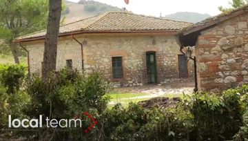 Montecatini Val di Cecina, nonna e bimbo di 5 mesi dispersi dopo la piena del torrente: “L’acqua glielo ha strappato dalle mani”