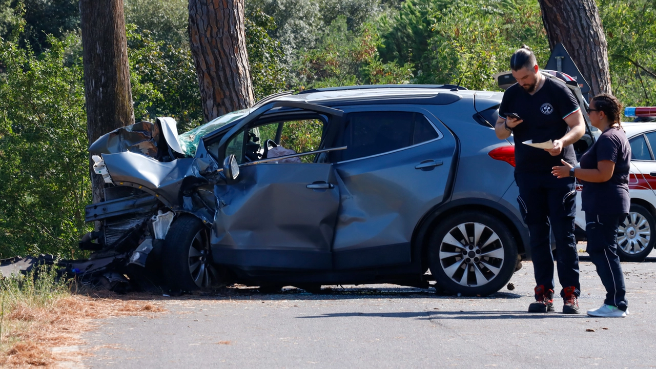 L’incidente è avvenuto nel primo pomeriggio, quando la strada era deserta