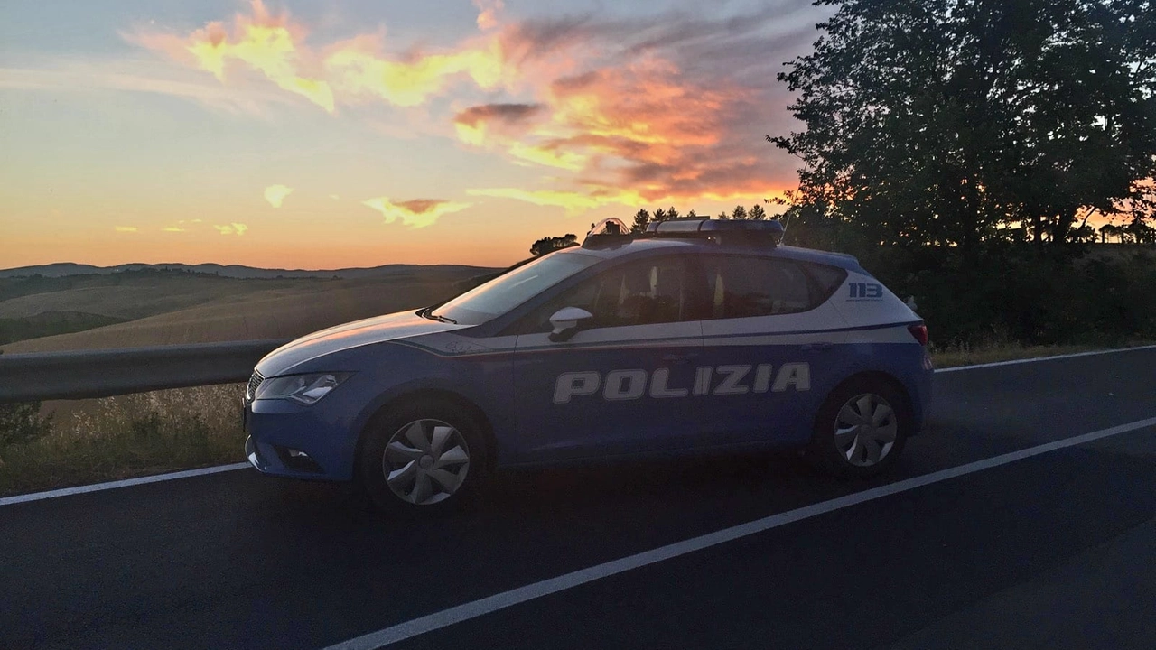 Una volante della Polizia