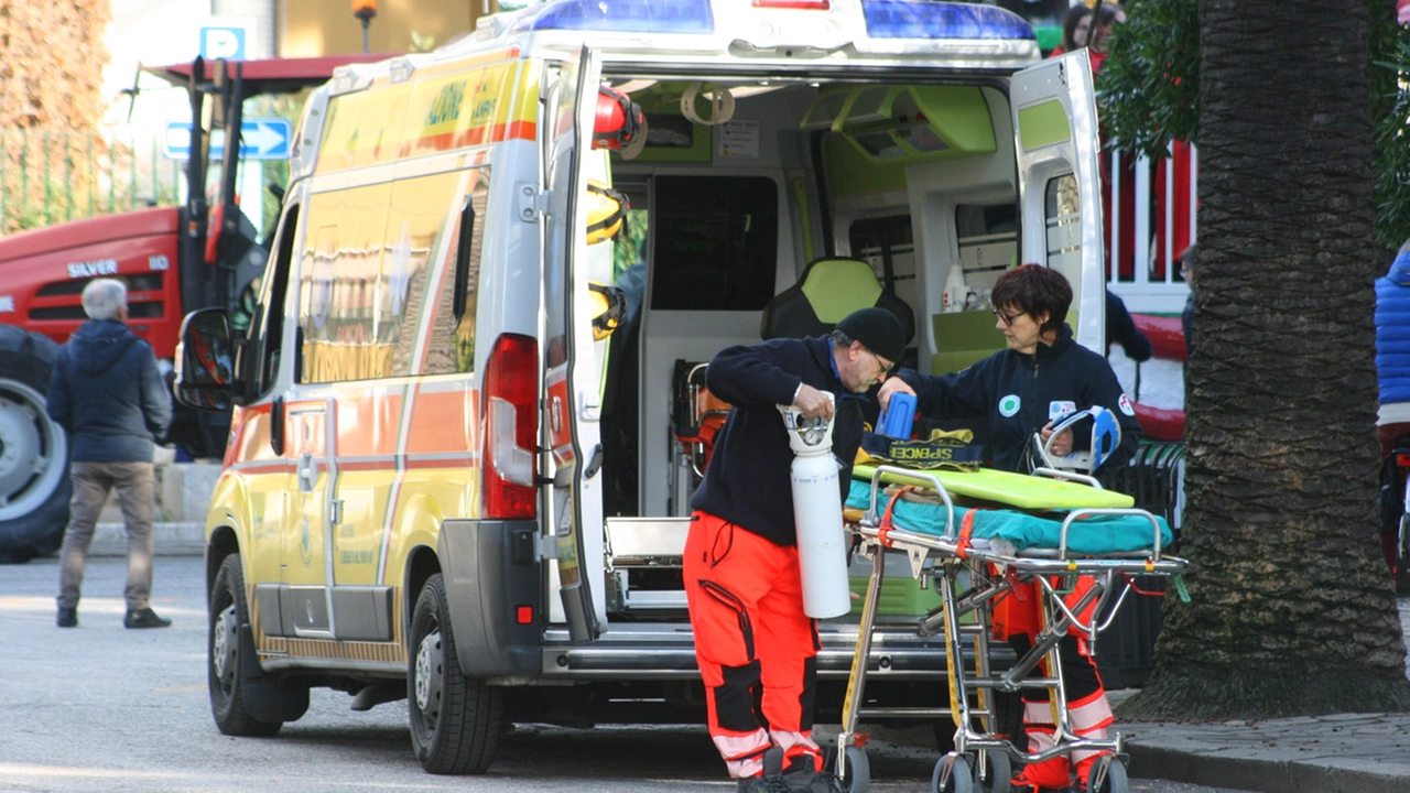 Una donna di 57 anni è stata trasportata a Grosseto