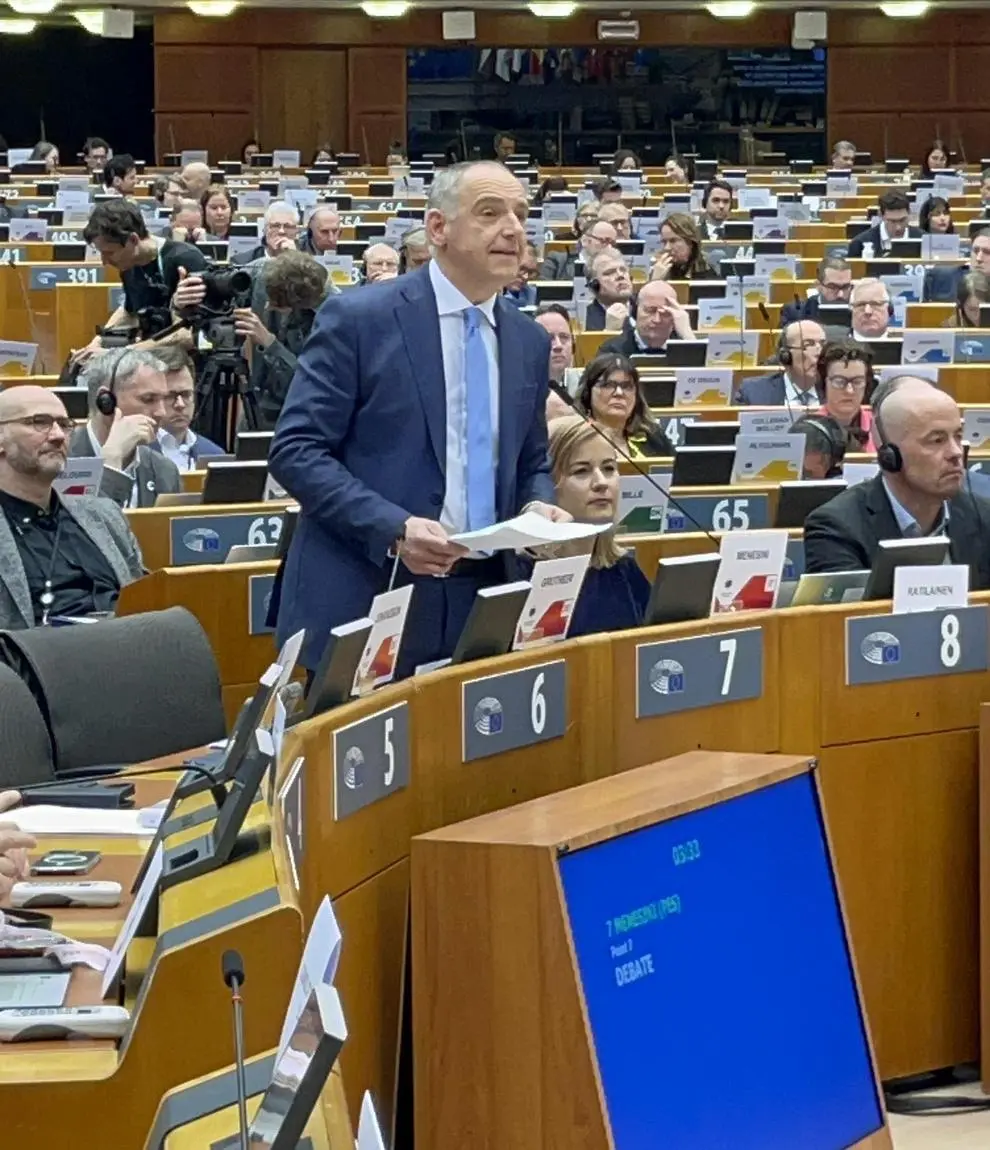 Comitato delle Regioni a Bruxelles: "L’Europa deve crescere insieme. Costruire una pace duratura si può"