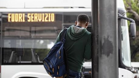 Sciopero degli autobus lunedì 9 settembre (Foto Ansa)