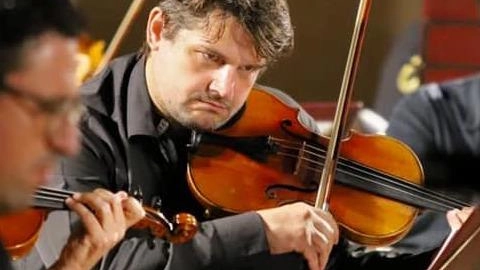 Il violonista Damiano Tognetti. , con lui i solisti Romoli,. Lombardo e. Vezzani