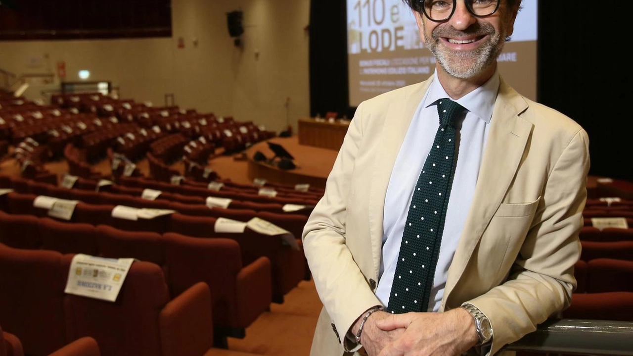 L’ultima notte di Luca Santarelli da presidente della commissione consiliare permanente 8 alla Legalità è appena trascorsa. Questo pomeriggio il...