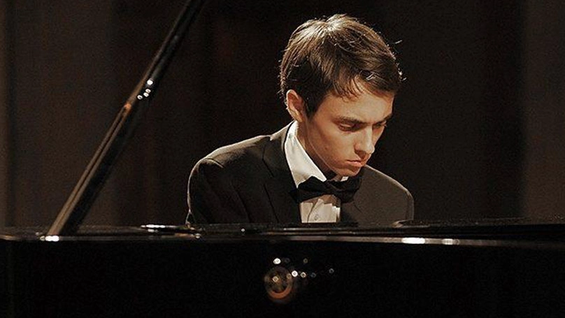 Il pianista Alessio Ciprietti