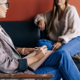 Psicologia ed emotività in un percorso di cura, se ne parla al Parterre