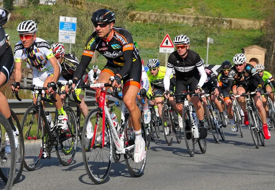 Ciclismo, Tomassini e Barsottelli i più bravi a Borgo a Buggiano