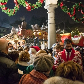 Dal Santa Claus Village a Natalia. Spettacoli, attrazioni e shopping