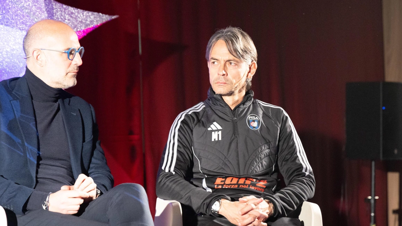 . Vaira e Pippo Inzaghi alle Officine Garibaldi per gli auguri del Pisa Sporting Club: l’evento prima di Natale (. foto Del Punta per Valtriani