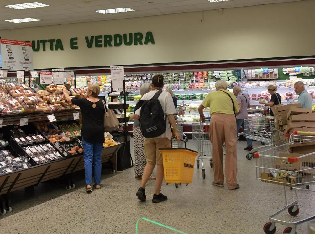 I supermercati cercano personale