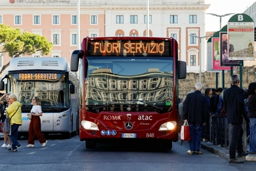 Sciopero trasporti 8 novembre, non ci saranno fasce di garanzia