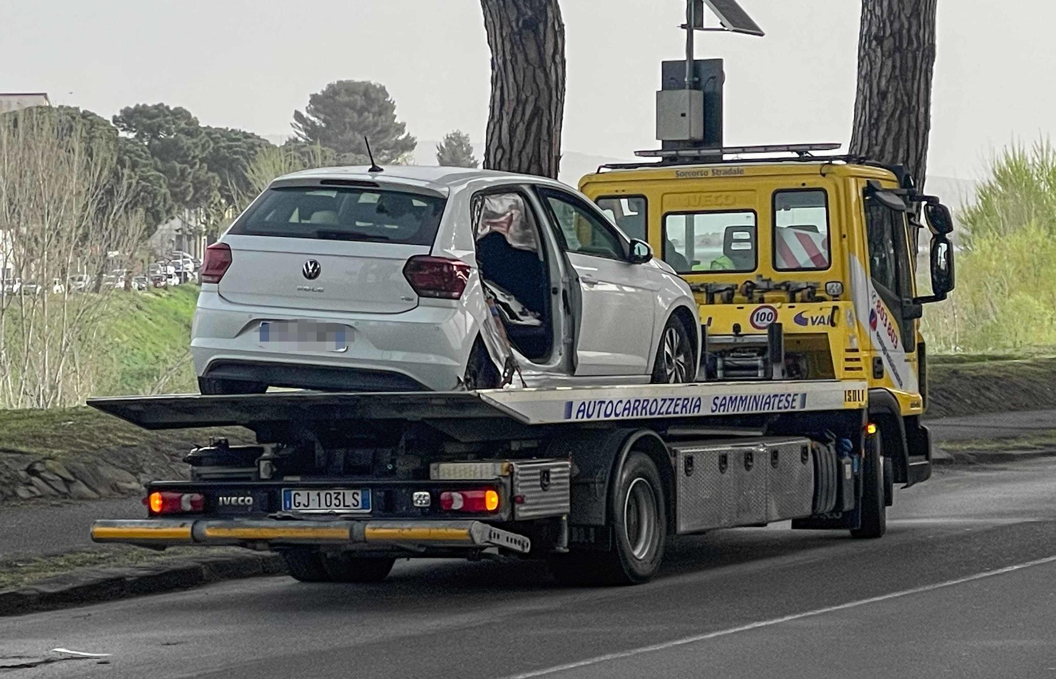 Auto Si Ribalta Sull’argine. Gravi Due Ragazzi Di 20 Anni