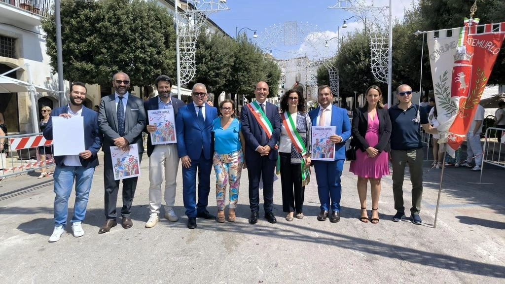 Con Simone Calamai ieri a Bovino, c’erano anche gli assessori Antonella Baiano e Giuseppe Forastiero, il vicesindaco Alberto Vignoli e la consigliera Simona Asper