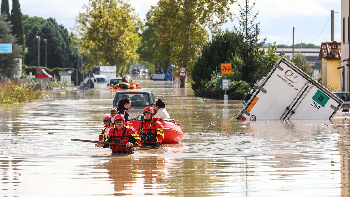 Una notte di paura. L’Elsa invade tutto. Evacuate 85 persone: allagamenti e danni