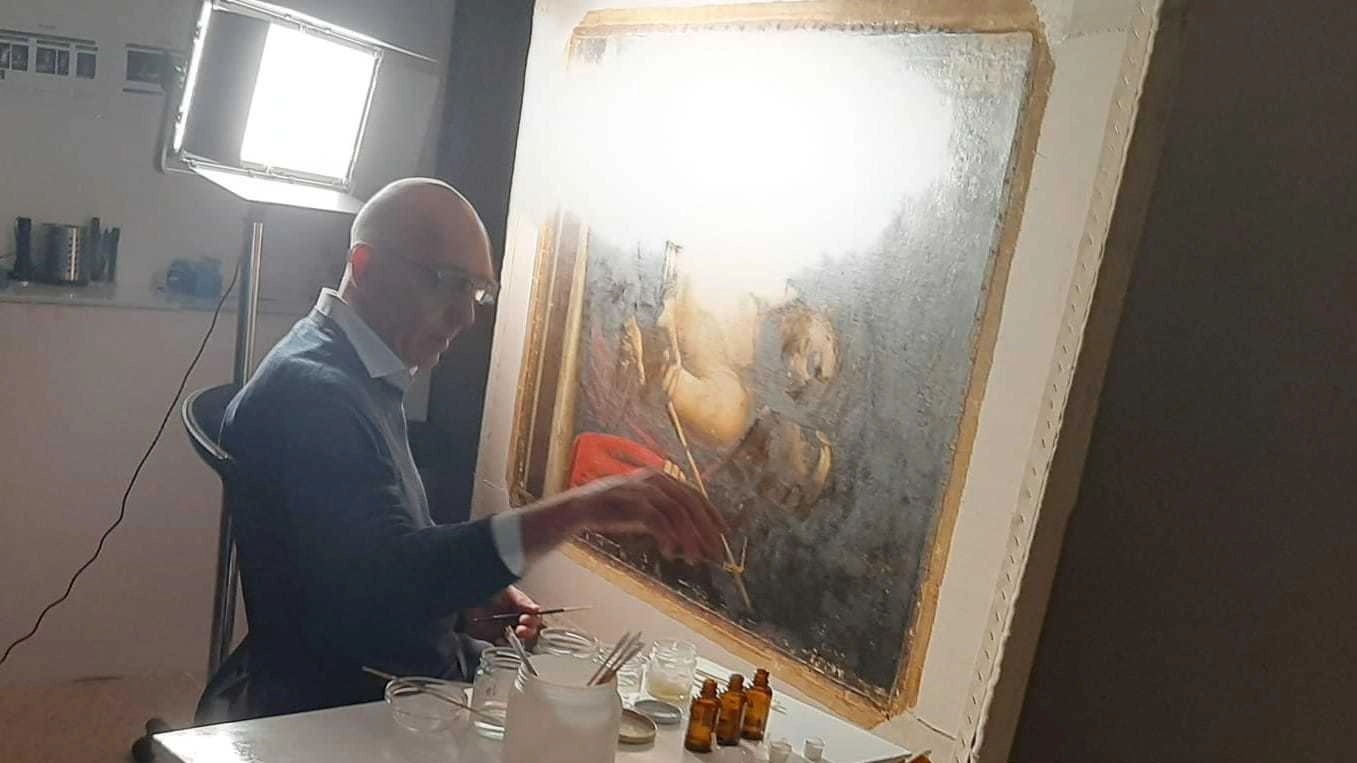 "Ho restaurato Caravaggio. Dietro Cristo e Pilato c’è il suo allievo Cecco"