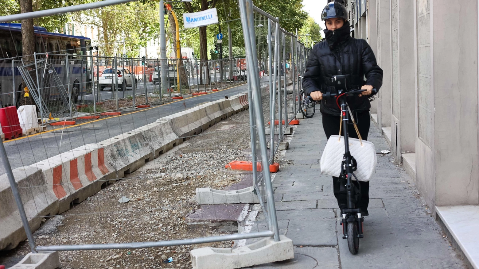 Libertà. Ma non di movimento. Nella giungla dei cantieri Vacs: "Siamo in trappola da mesi"