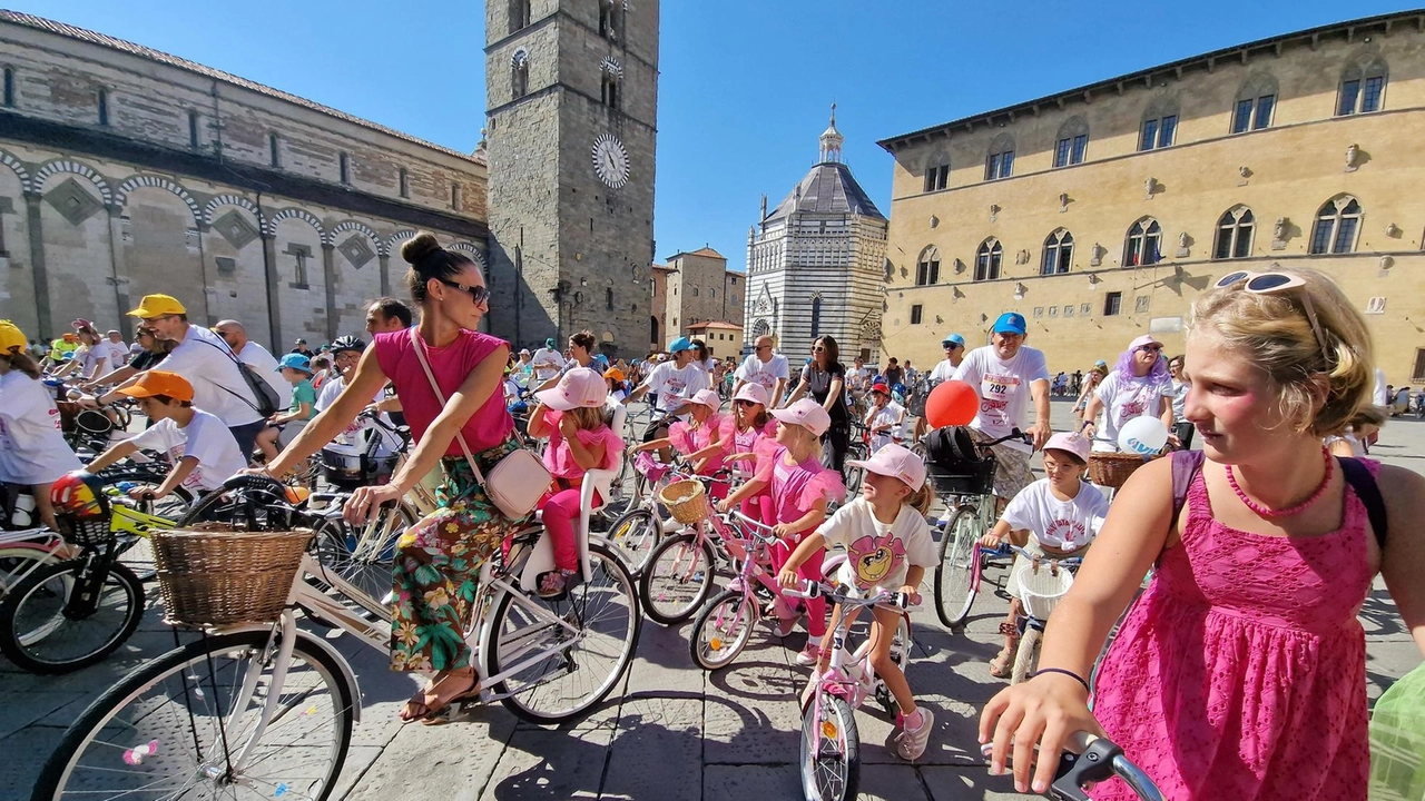 La diciottesima edizione della colorata kermesse sarà l’otto settembre. I pistoiesi sono già all’opera per preparare le maschere su due ruote.