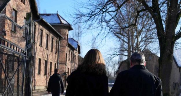 Per non dimenticare i toscani di Auschwitz: dal tipografo di Schindler alla piccola Sissel