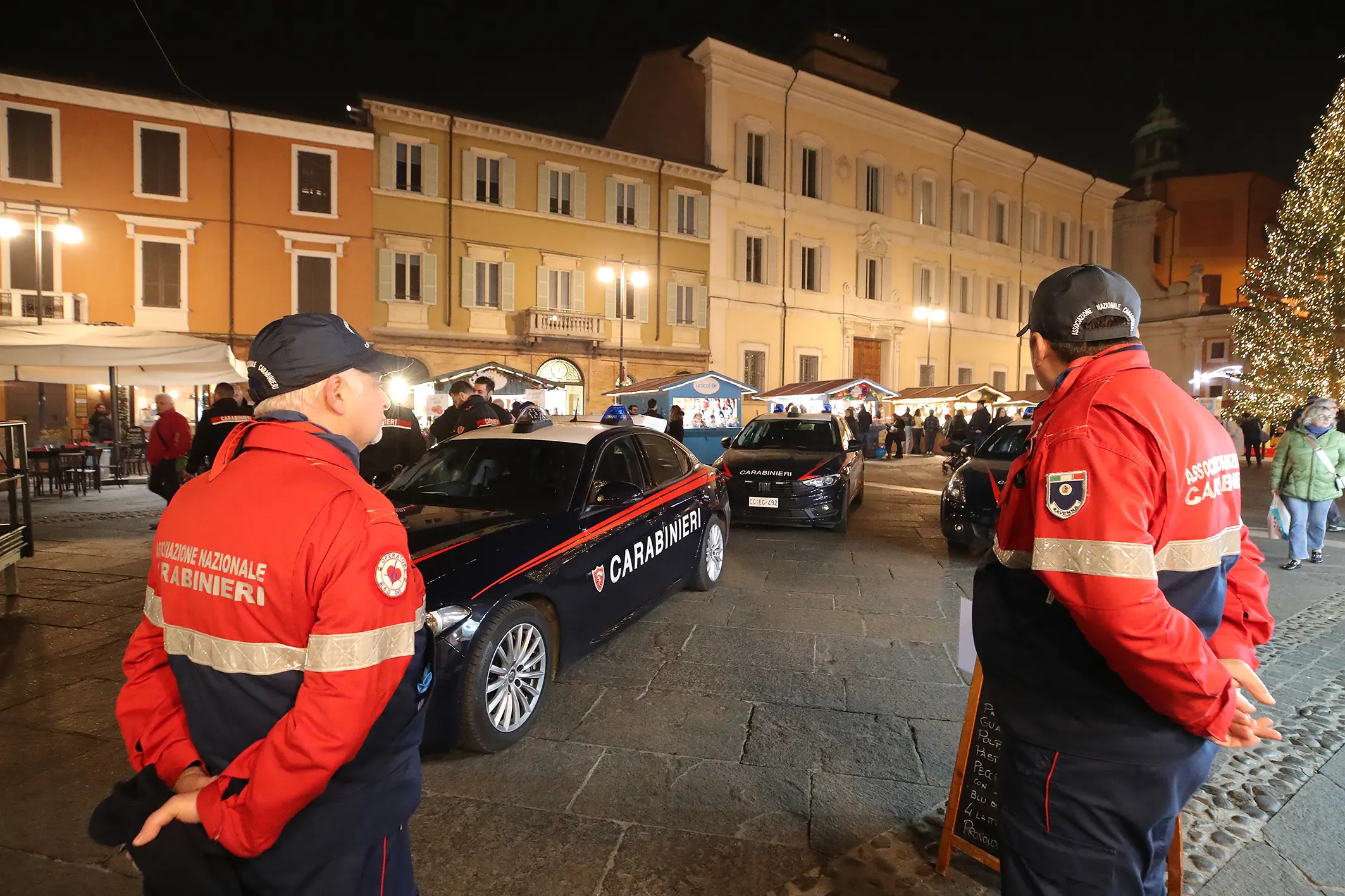 Lite tra ubriachi per strada. Volontari Anc aggrediti