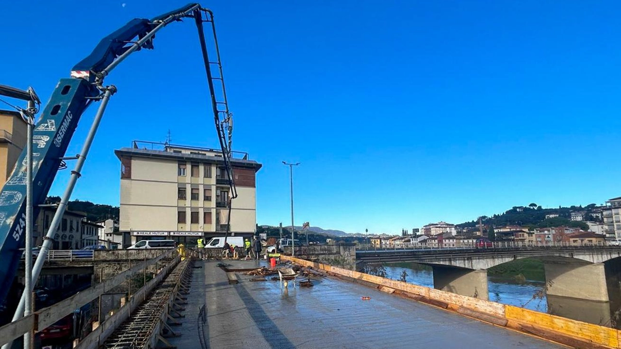 I lavori alla rampa del ponte