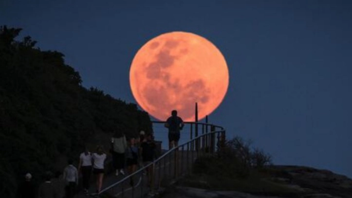 Superluna (foto Ansa)   