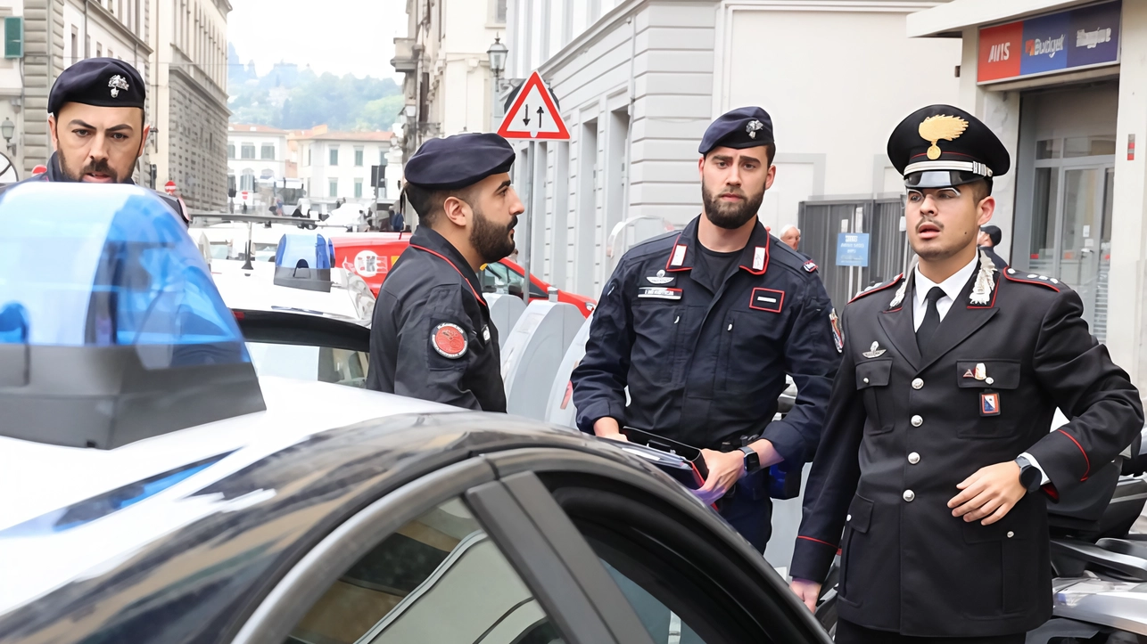 Continue liti casalinghe. Picchiava l’anziana madre . Allontanato figlio violento